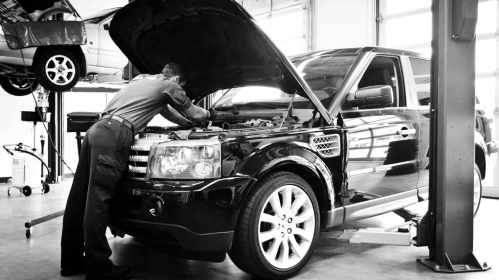 Range Rover Service Centre Dubai